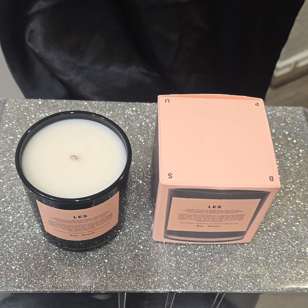 Boy Smells Limited Icon LES Scented Candle - Picture 11 of 13